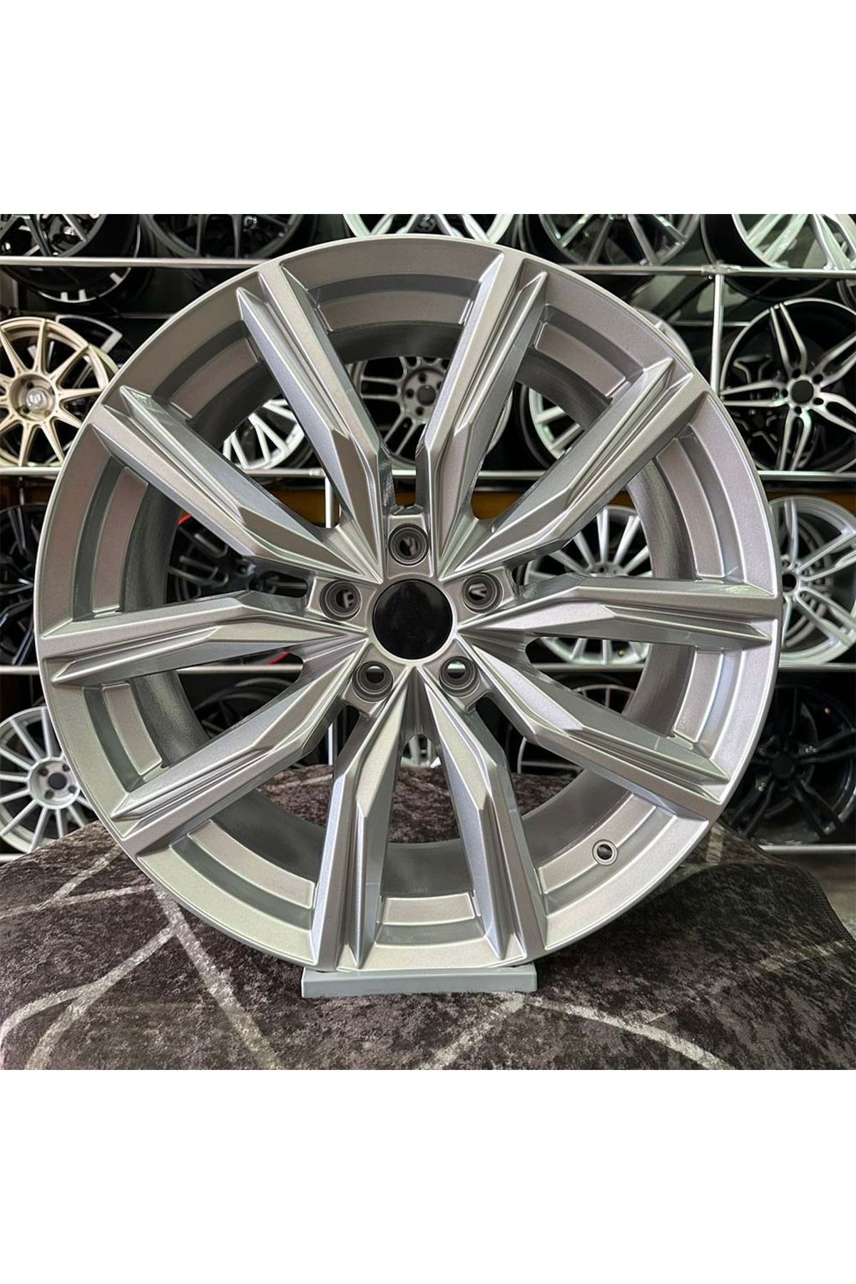 kormetal 17 inç 5x112  Uyumlu  Gümüş Jant Modeli (4 ADET)