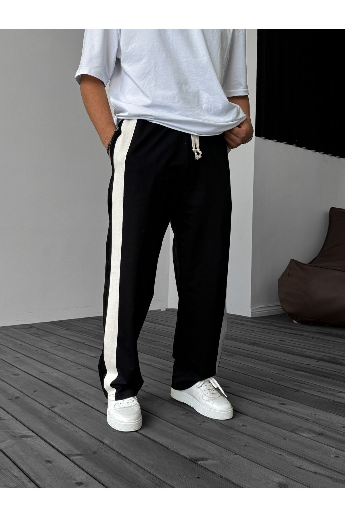 BYBASICMAN-Black Wicker Stripe Pipe Leg Sweatpants Jj-065 5