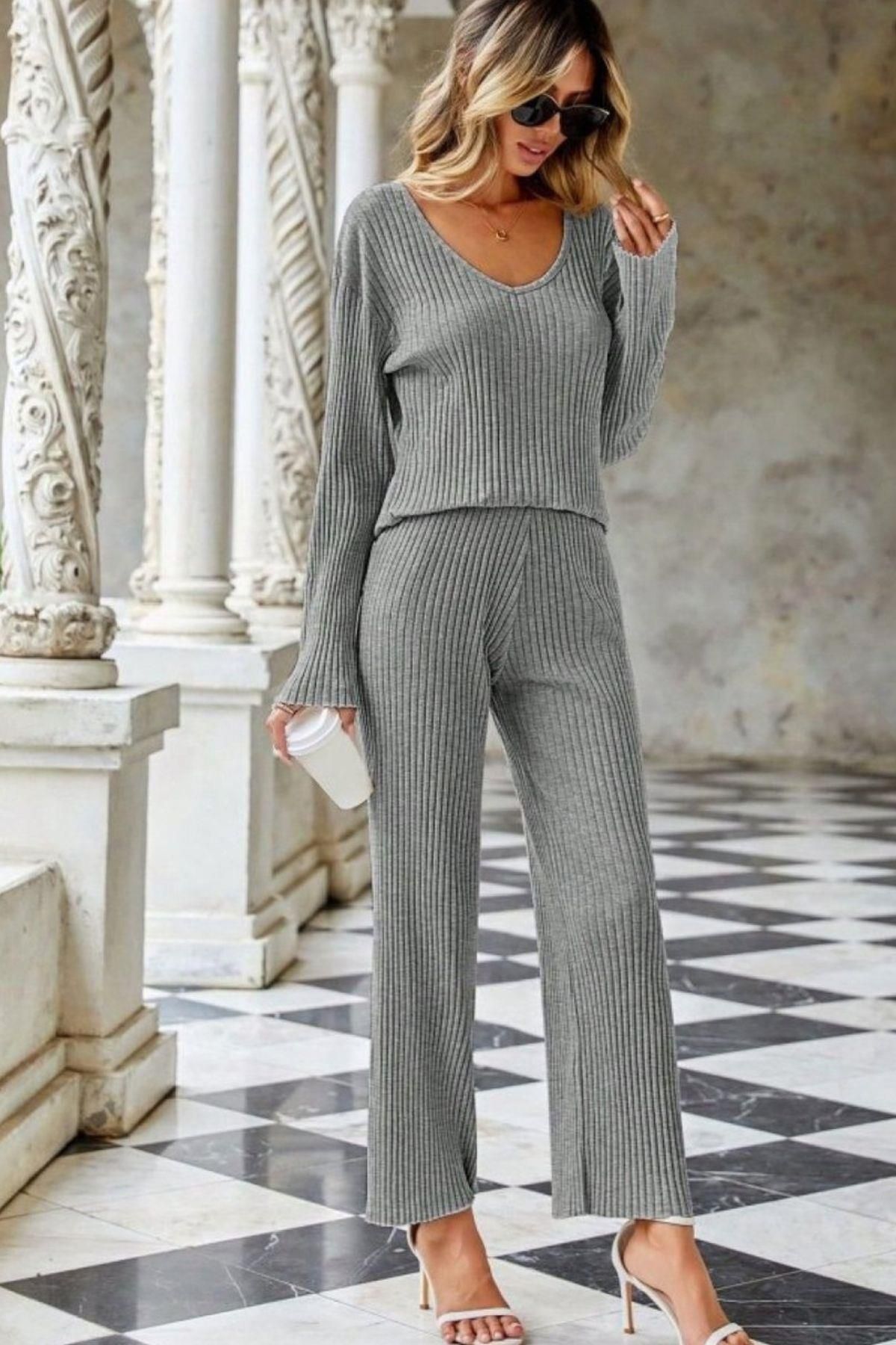 Mossta-Gray V-Neck Blouse and Ribbed Pants Camisole Set 3