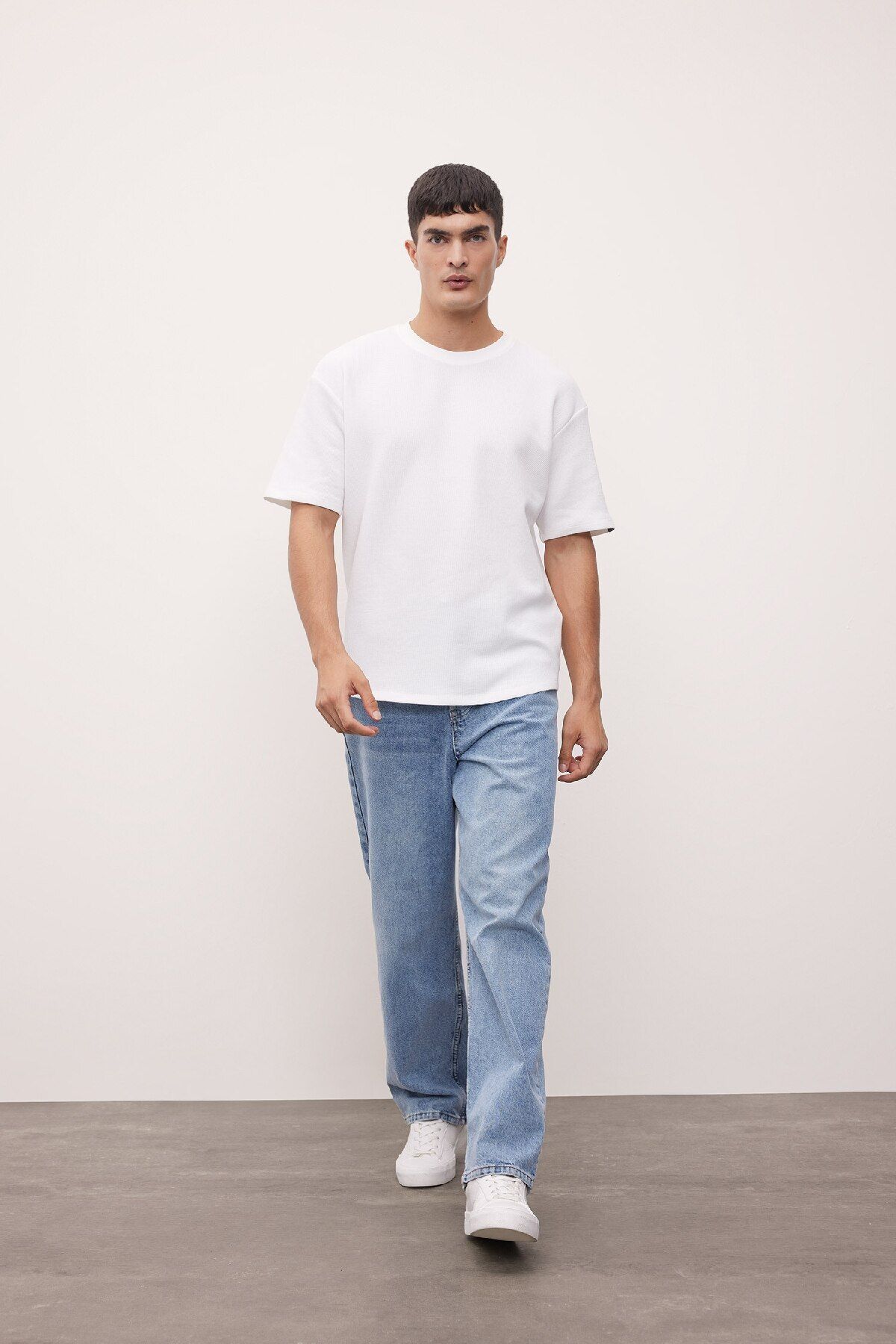 complete the look image