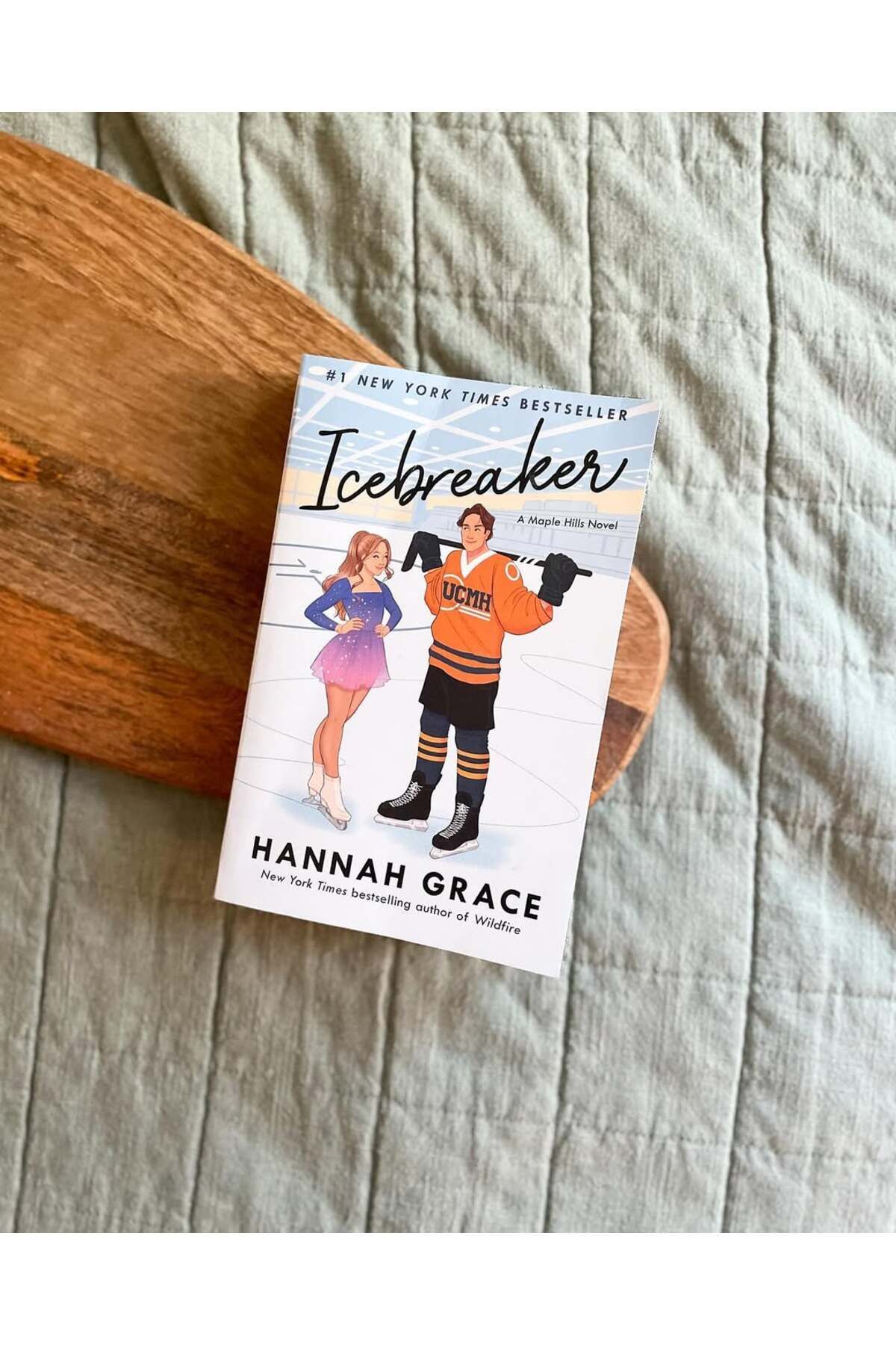 Penguin Books-Icebreaker: a Novel - 1 (the Maple Hills Series) English Printed 5
