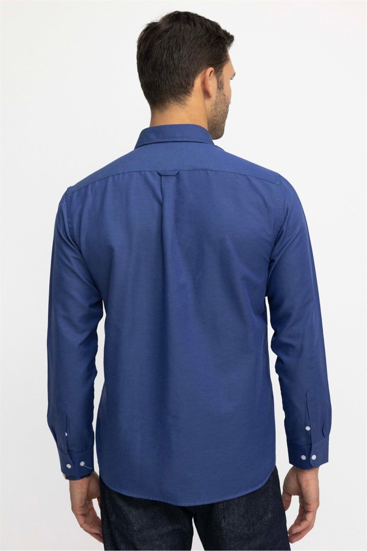 Tudors  Klasik Fit Uzun Kollu Oxford Doku Yaka Düğmeli Cepli Nakışlı Erkek Indigo Gömlek - Görsel 5