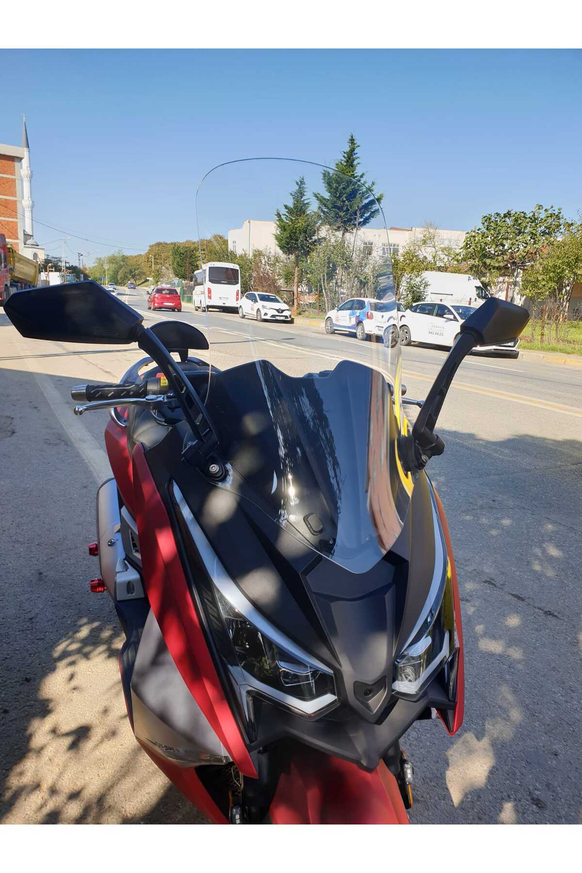 Ariic Chief 318 Siperlik Ön Cam 2023-2025 Model 75cm Şeffaf Renkli 4mm UZUN CAM