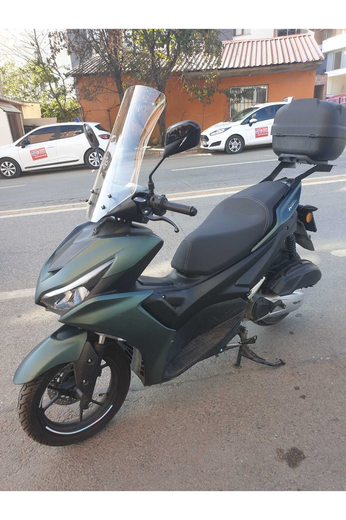 RKS Arome 125 Siperlik Ön Cam 2023-2025 Model 54cm Siyah Renkli
