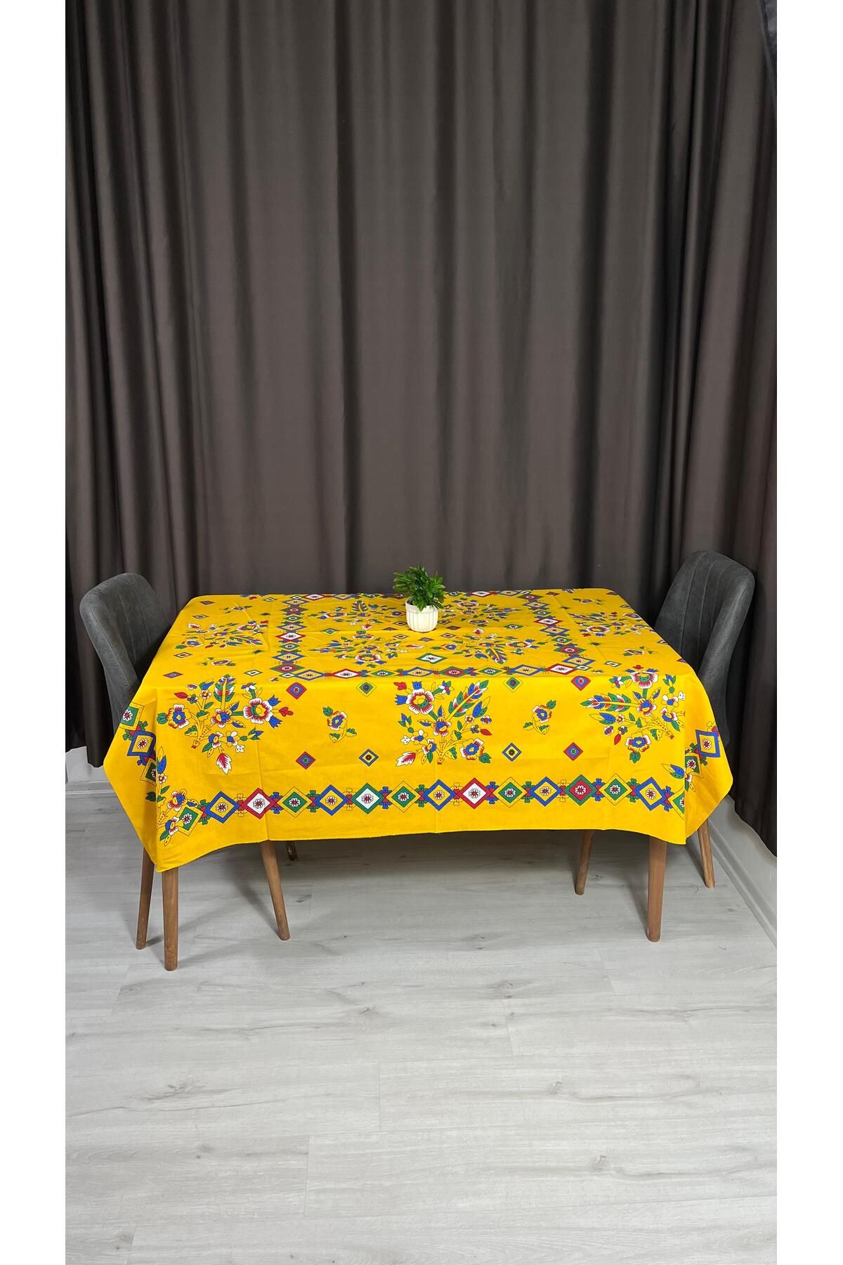 Sobe Hediyelik-Easy Clean Yellow Colored Chirping Chirping Hook Patterned Table Cloth 170X170 2
