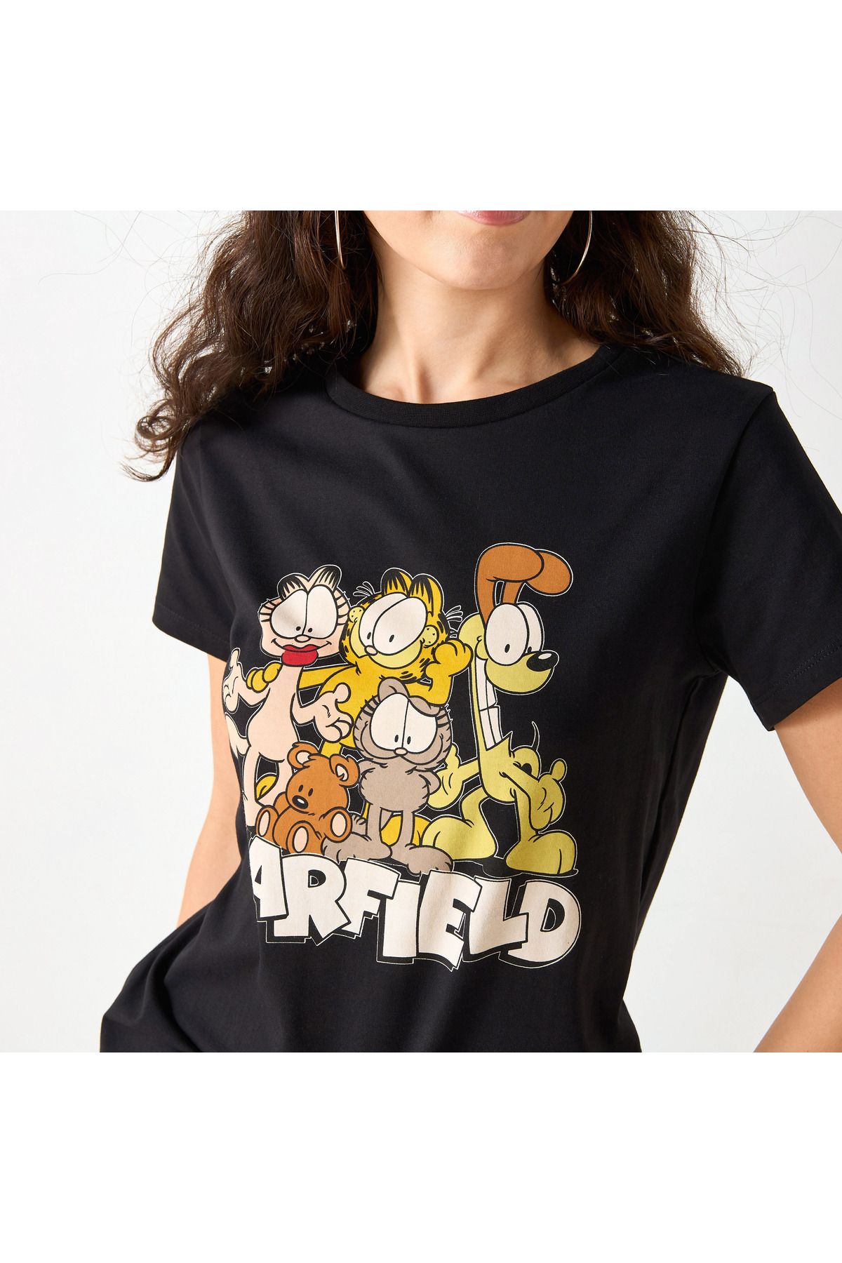 SP Characters-CHR L GRAPHIC CORE TEES 4