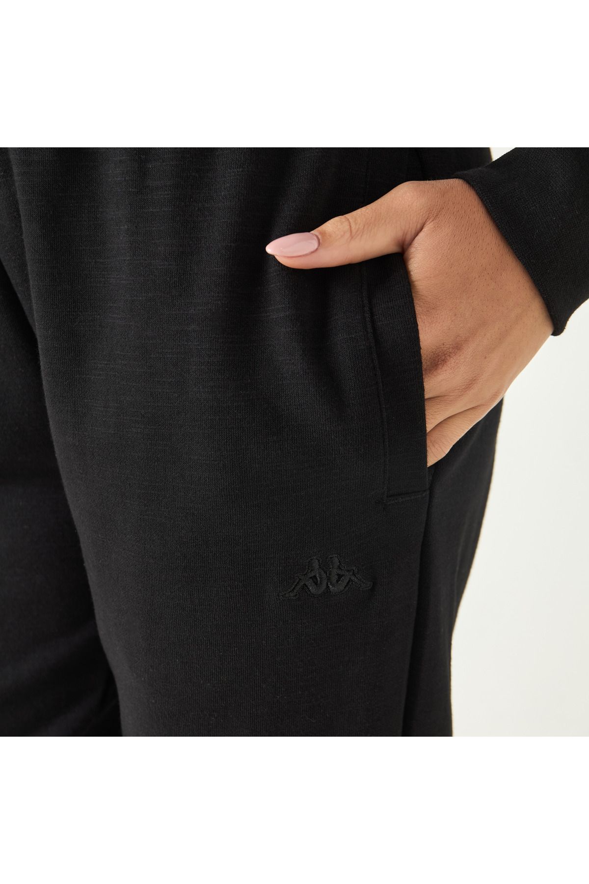 Kappa-Drawstring Closure Joggers With Pockets 4