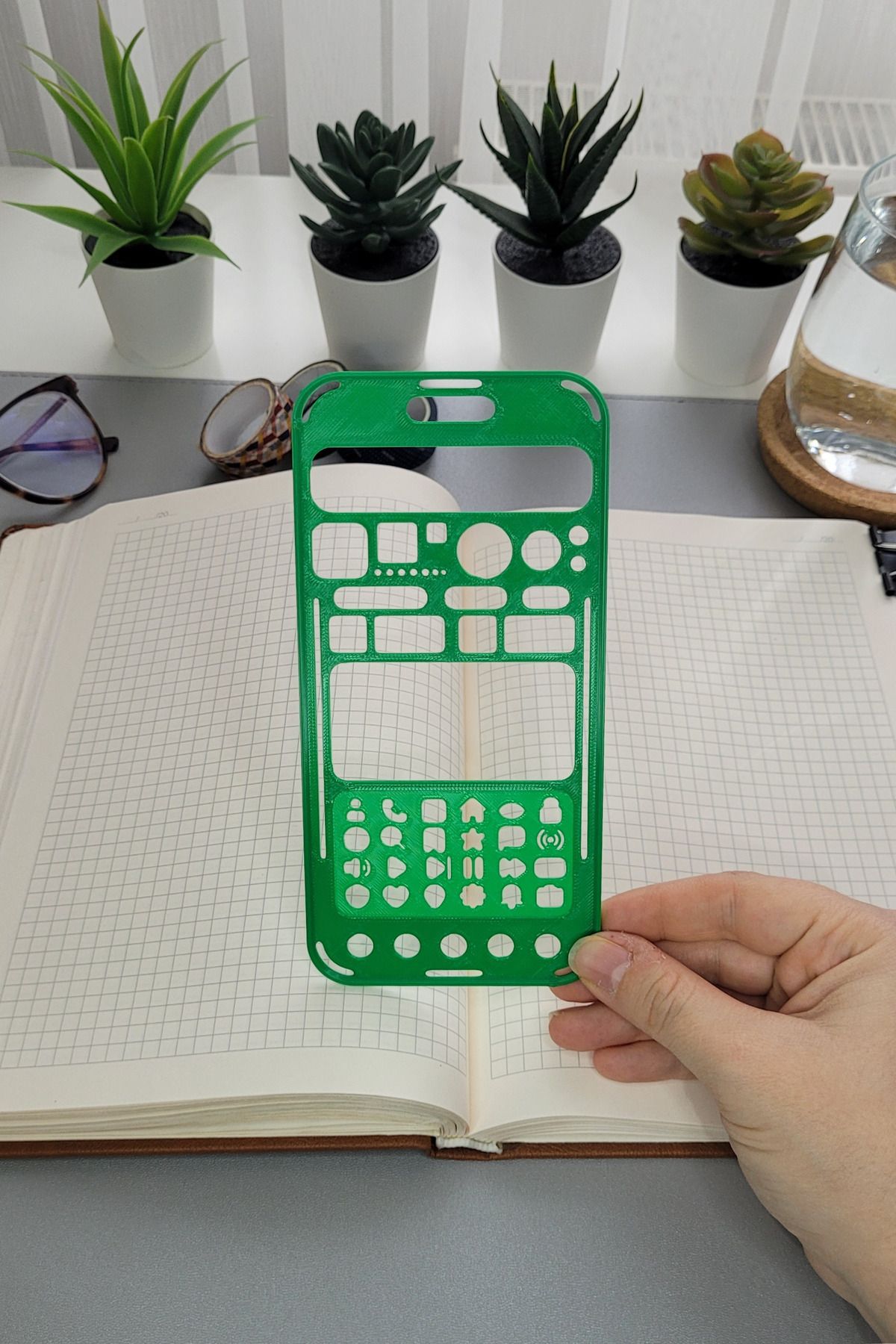 Karmelom Studio Telefon Şeklinde Bullet Journal Simgeler Şablon Cetvel