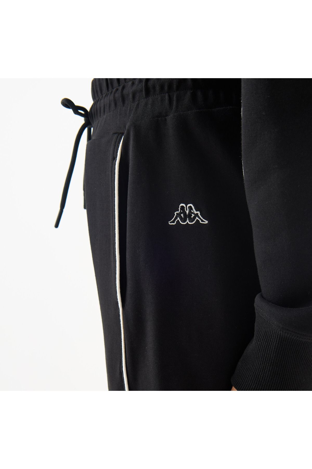 Kappa-Logo Print Joggers With Drawstring Closure And Pockets 4