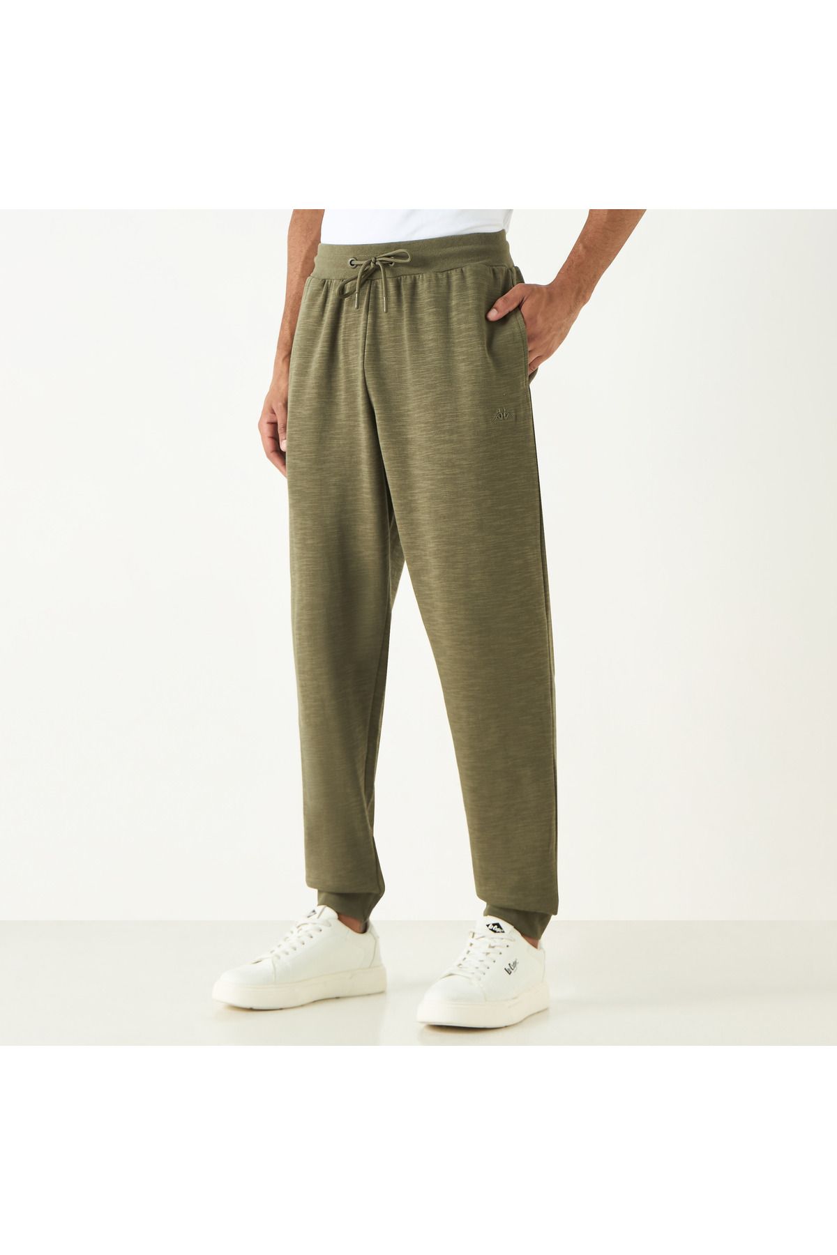 complete the look image