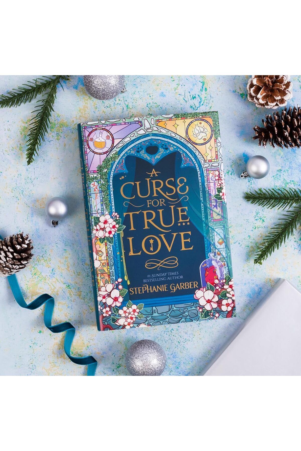 Penguin Books-A Curse for True Love - Stephanie Garber (Hardcover) 4