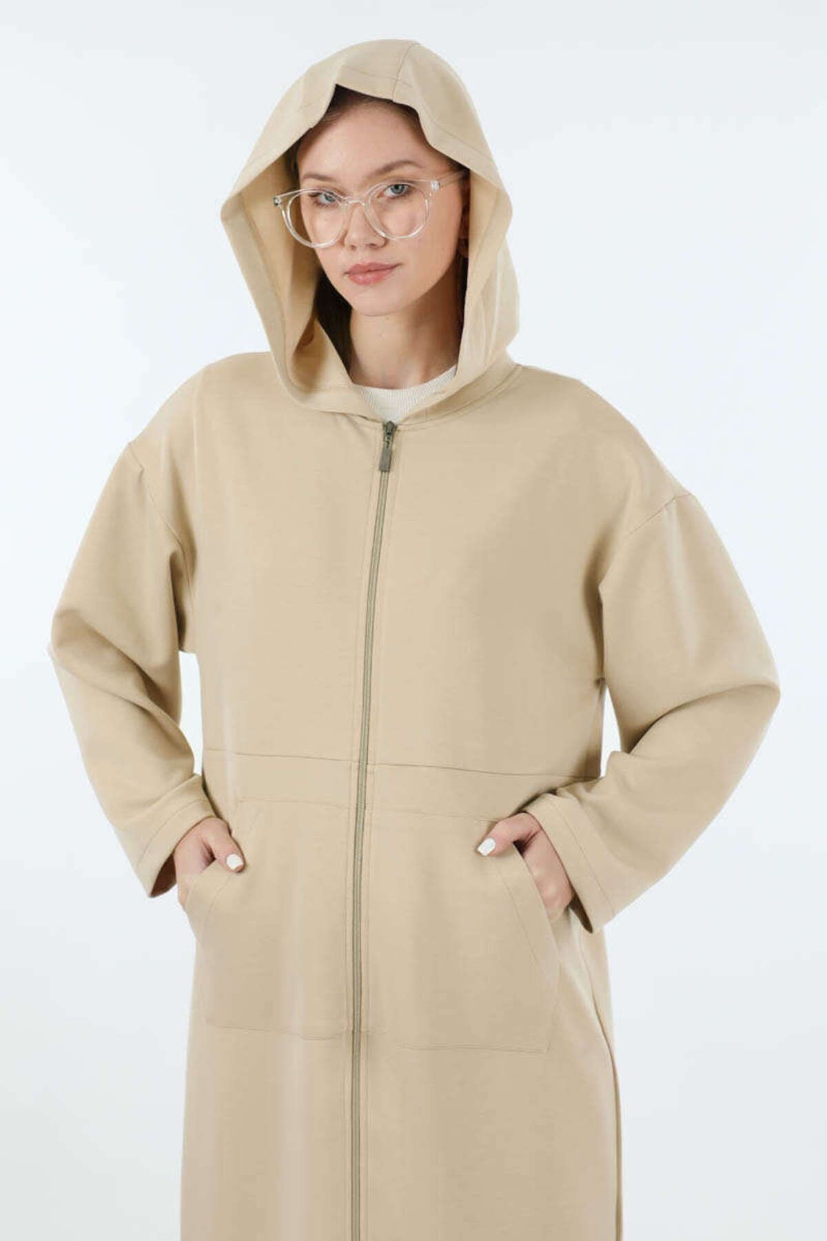 ZÜLAYS-Stone Colored Long Cardigan witH Zipper and Pockets 2
