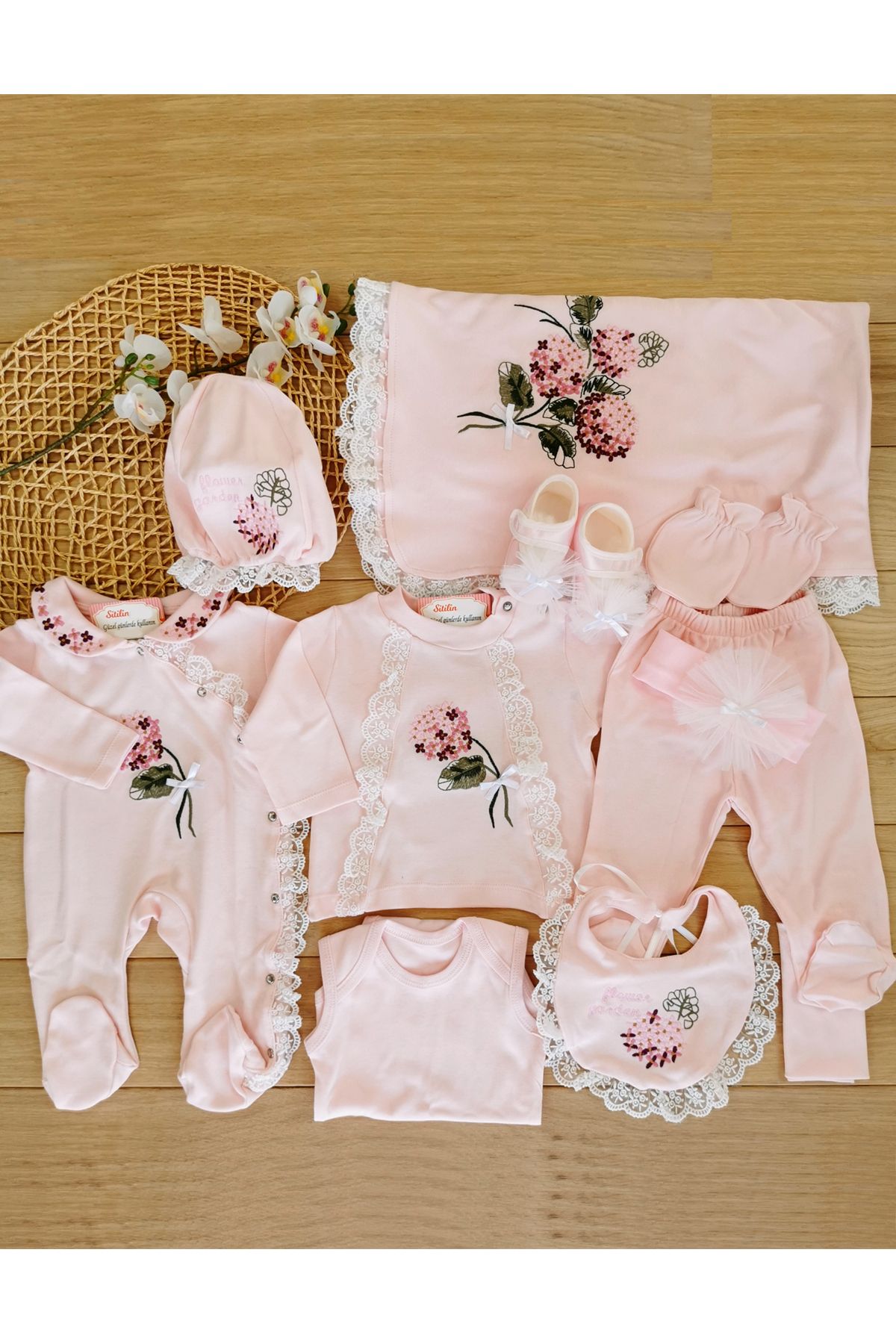 Sitilin-Natural Luxury Cross-Stitched Hospital Discharge Bodysuit Set for Baby Girl - 11Stl19 1