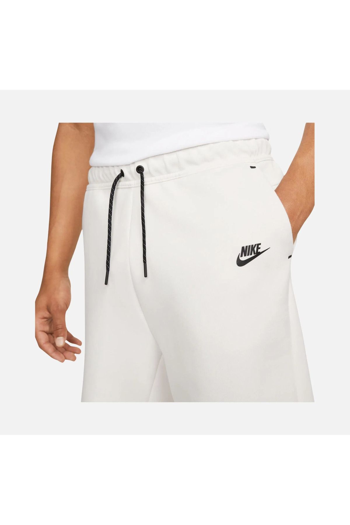 Nike-شورت رجالي من Sportswear Tech Fleece FA23 3