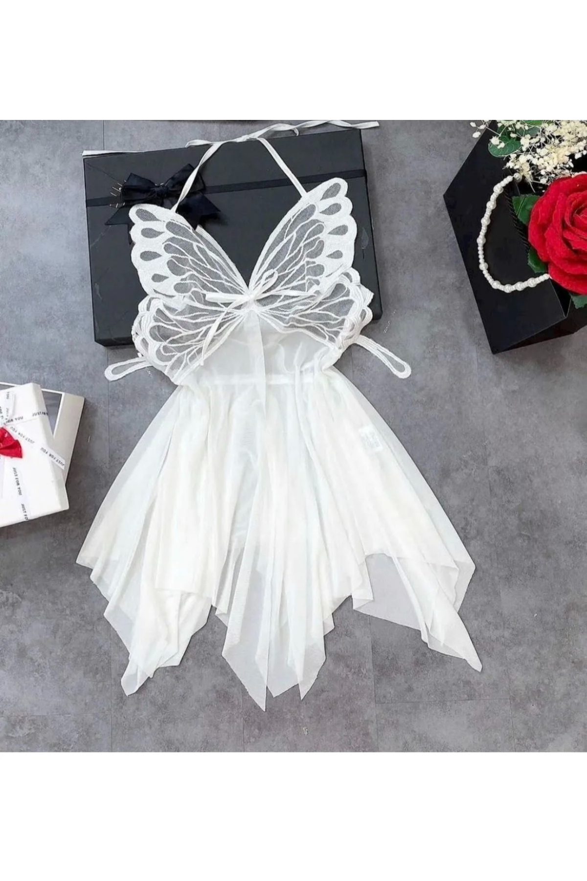 SATTENS Kelebek göğüs detaylı  gecelik takım