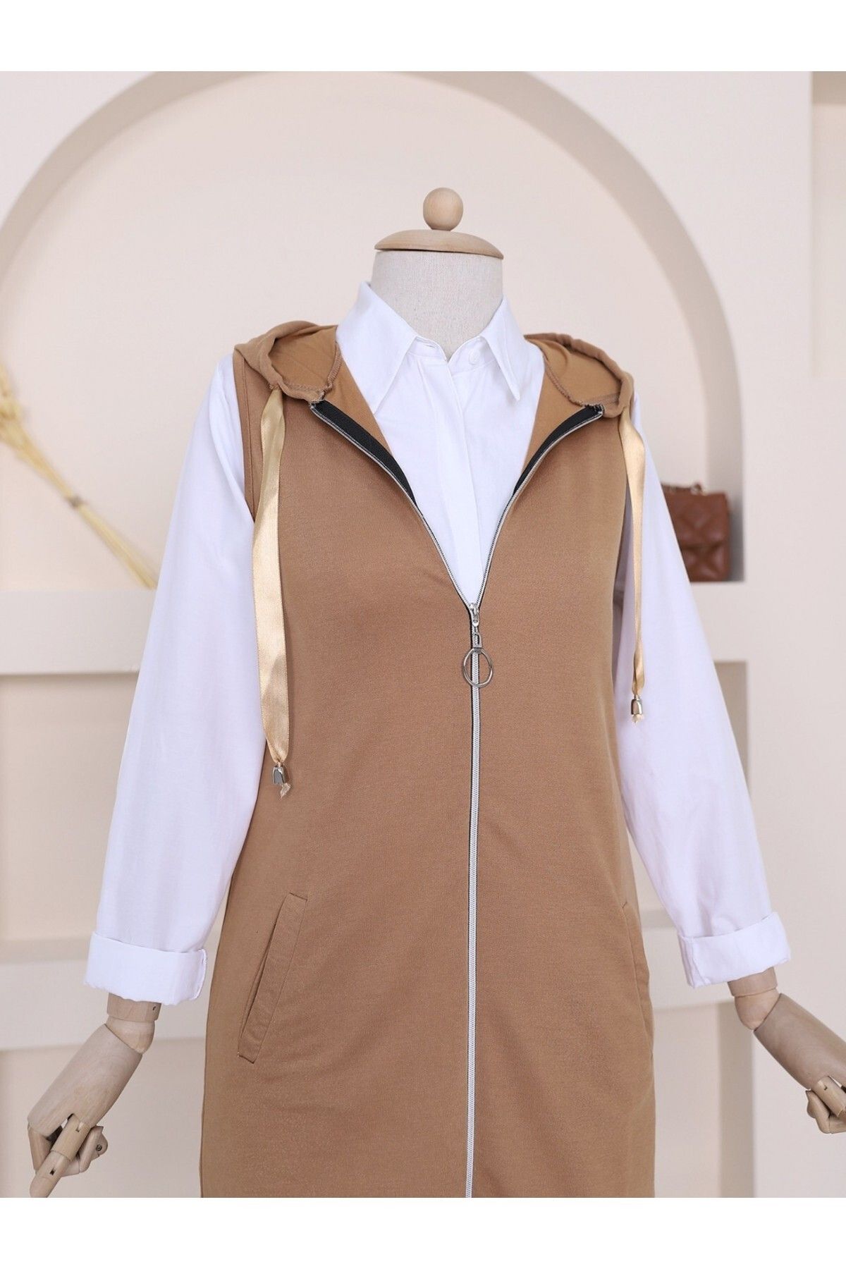 Modamorfo-Hooded Combed Cotton Vest 3