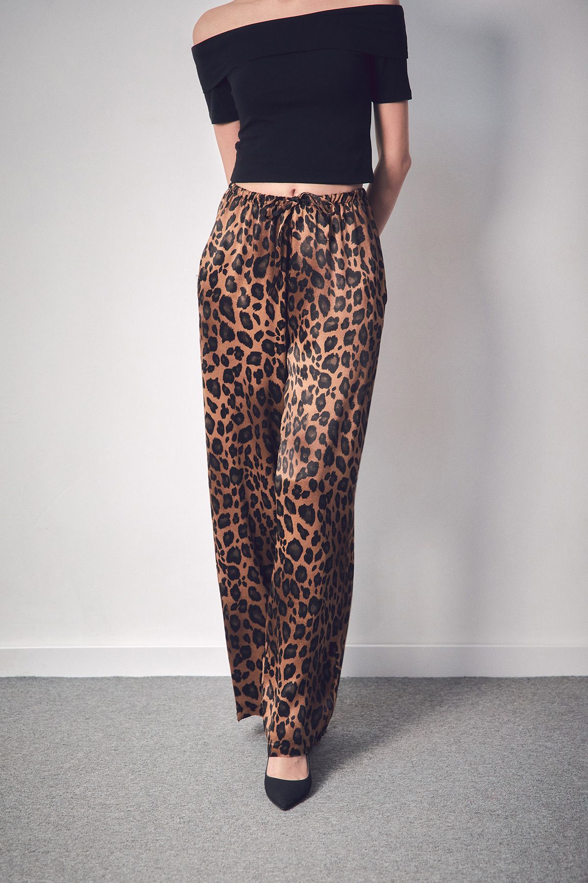 Fulla Moda-Leopard Print Satin Trousers with Elastic Waist 3