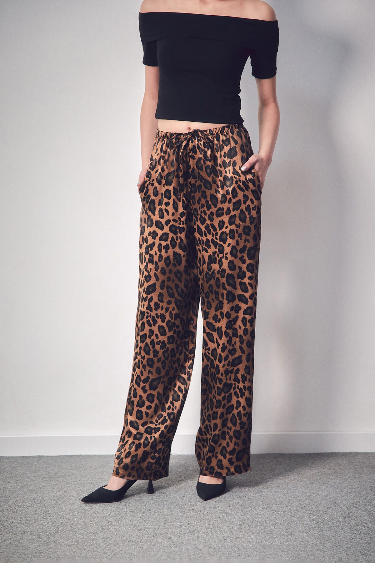 Fulla Moda-Leopard Print Satin Trousers with Elastic Waist 2