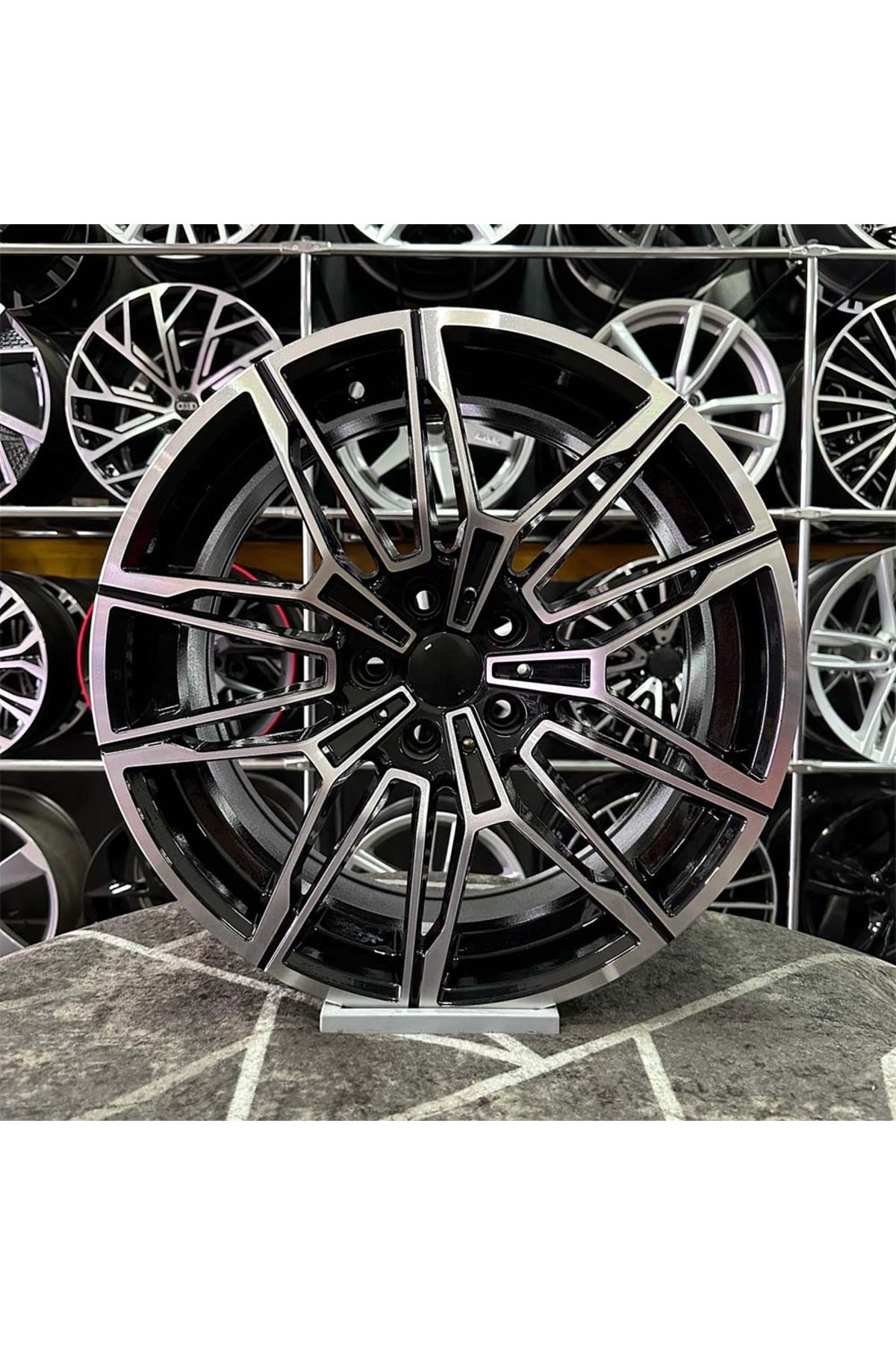 kormetal 20 inç 5x112 G20 G30 Siyah Elmas Kesim Jant Modeli Bmw (4 ADET)