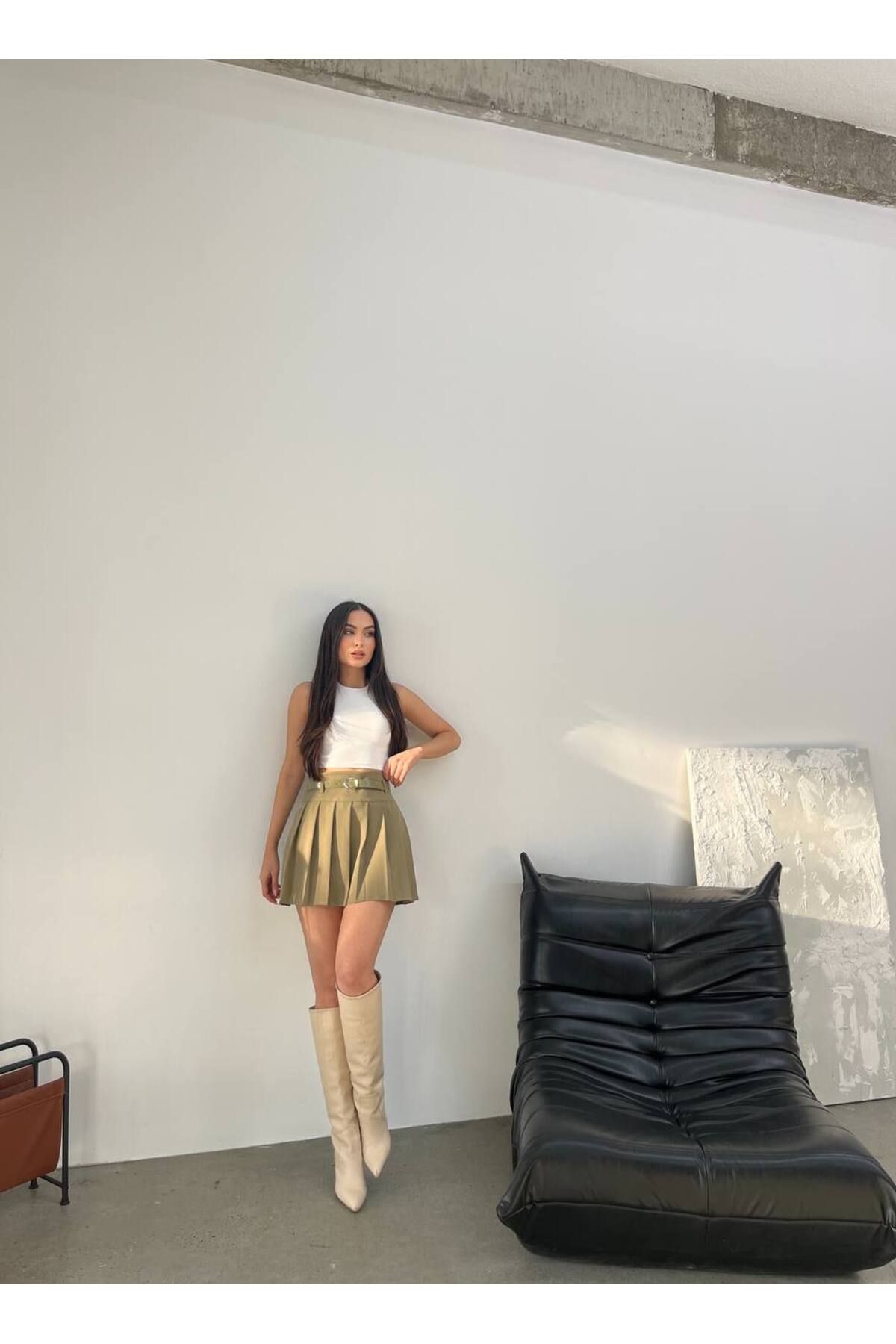 Bak'ap-Belted Pleated Mini Shorts Skirt 3