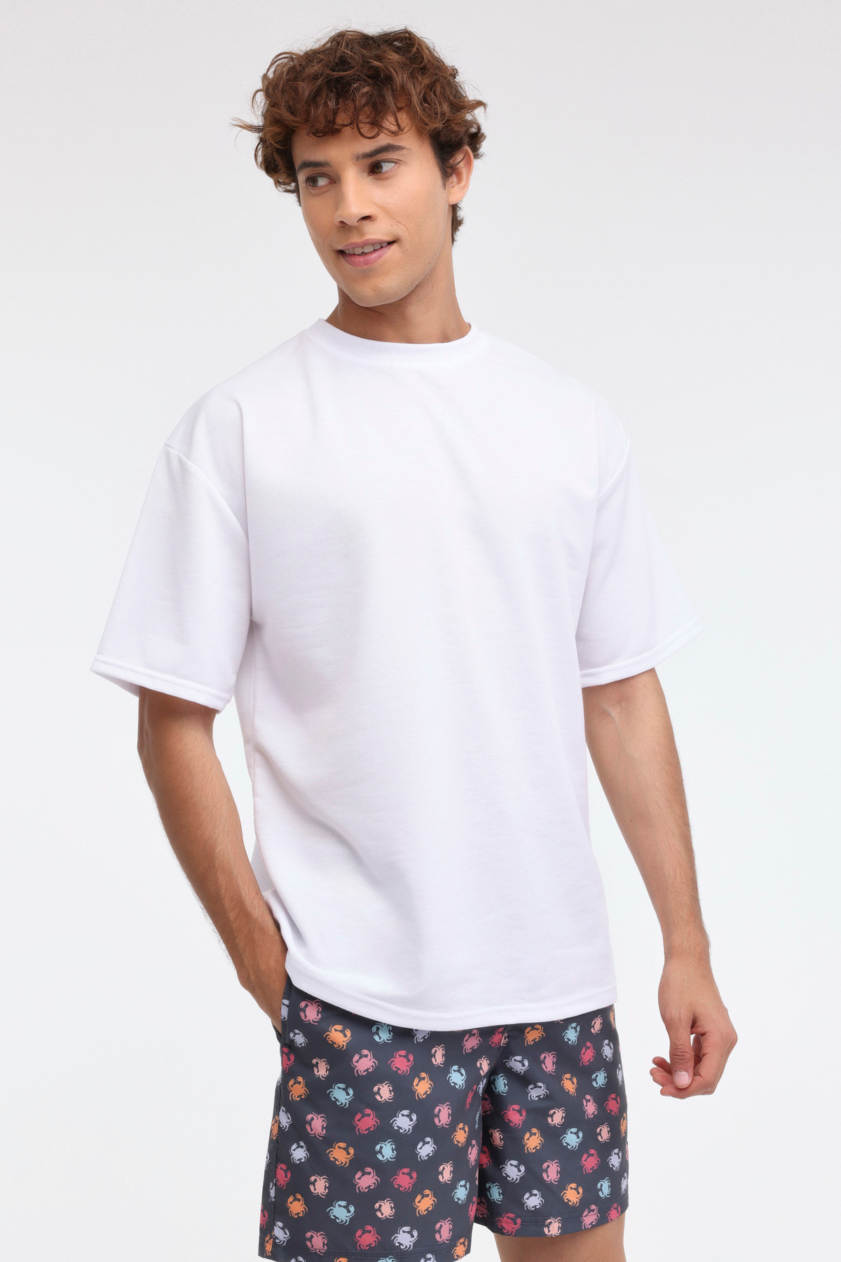 complete the look image