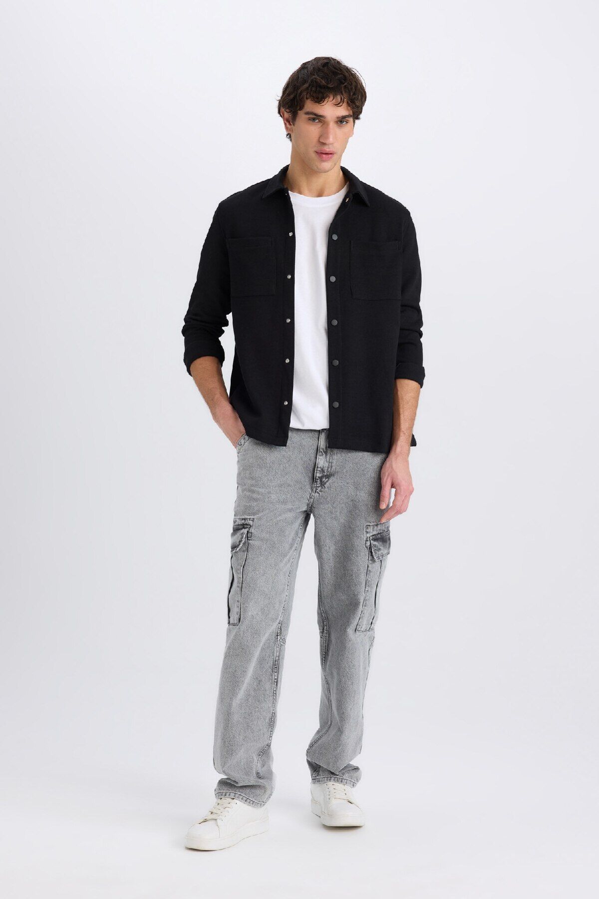 DeFacto-Normale Passform, einfarbiges Basic-Langarmshirt D8876AX25SP 2