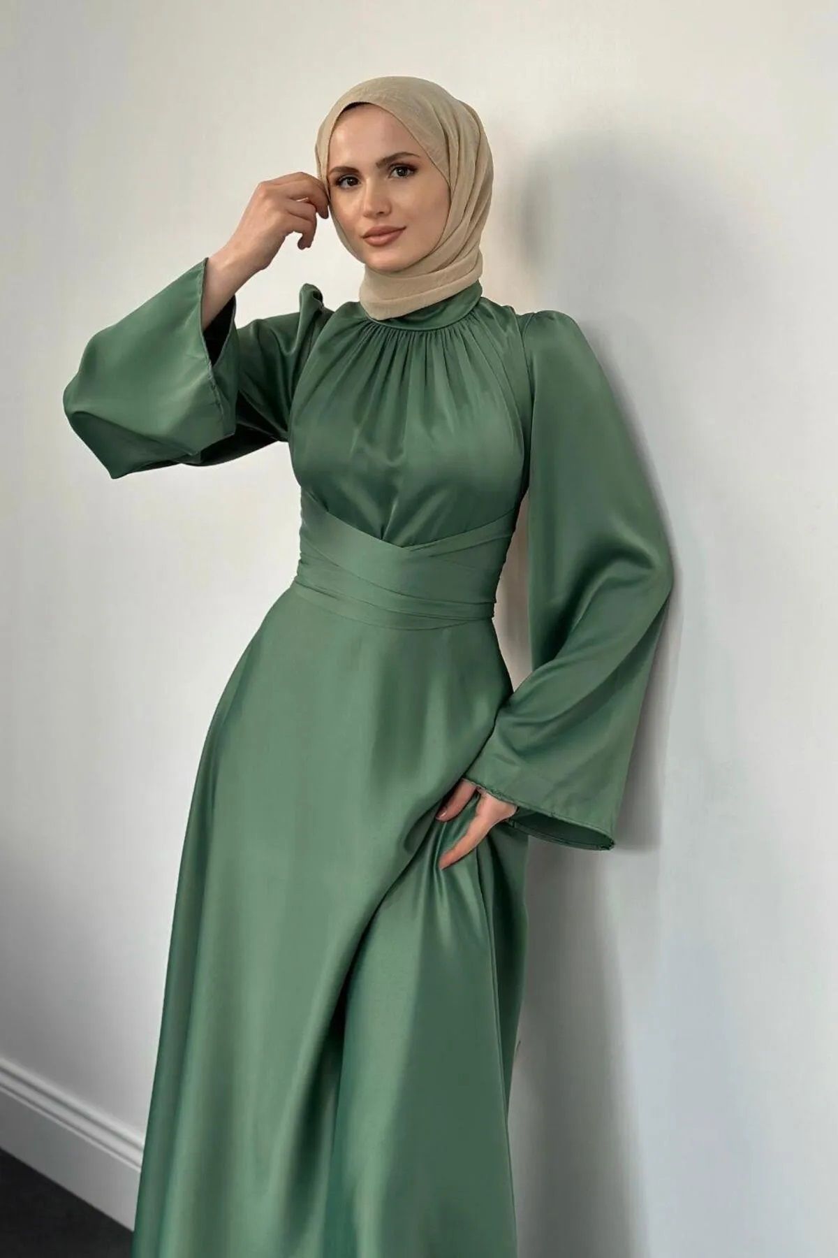 Tesettür Diyarı-Spanish Sleeve Satin Evening Dress with Tie Waist Detail - Mint Green 2