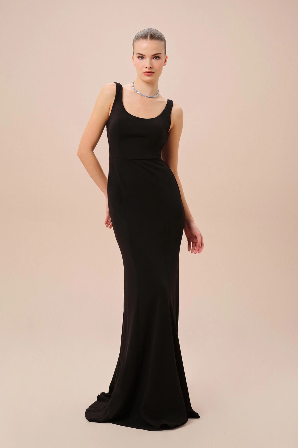 Oleg Cassini-Black Sleeveless Crepe Fabric Long Evening Dress 4Xlf20762 1