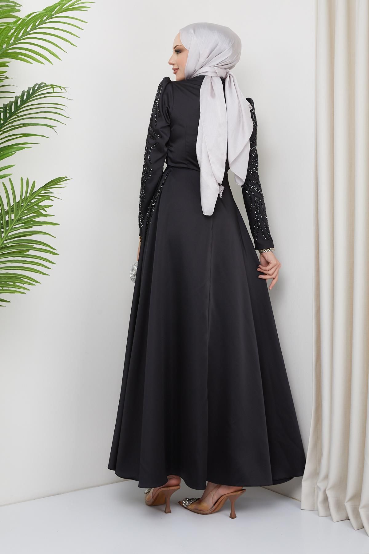 Olcay-Abendkleid aus Satin mit Pailletten- und Steindetail vorne und an den Ärmeln SCHWARZ 1660 4