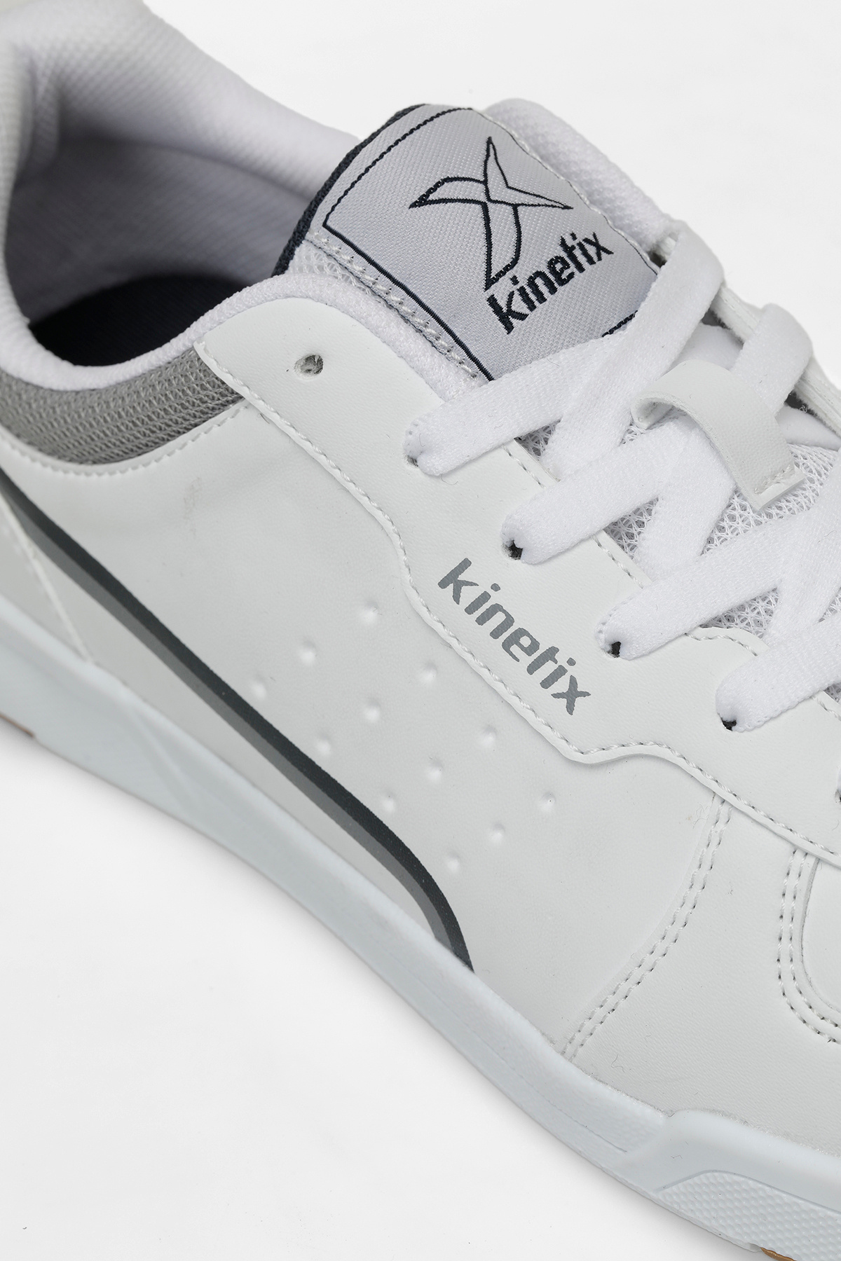 Kinetix-Lukas Pu 4Fx White Men's Sneakers 7