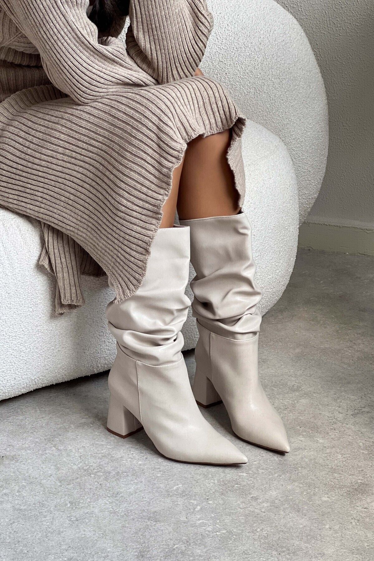 NİŞANTAŞI SHOES-Dámske čižmy na podpätku Janelle Béžové matné mechové 7
