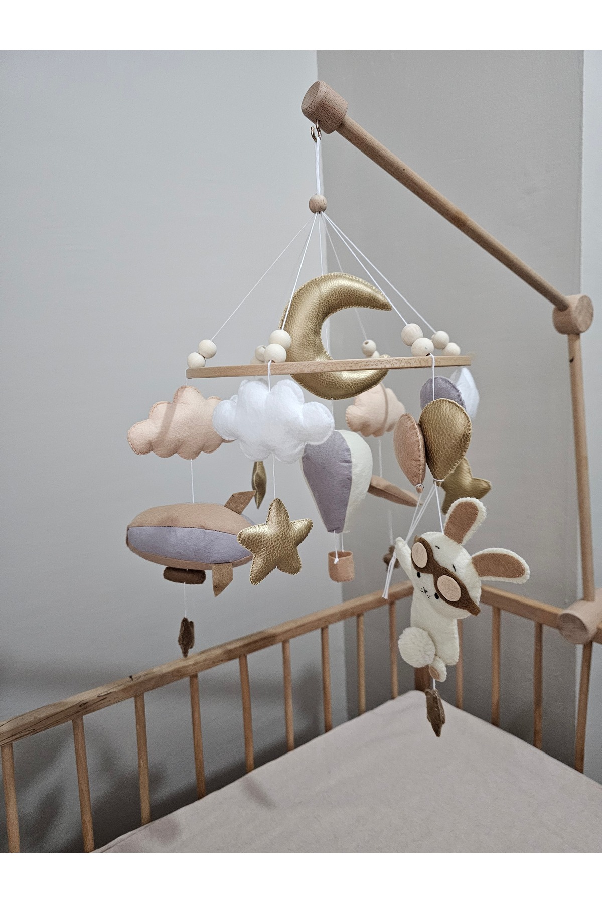 hobiimobiii Dönence (MÜZİKLİ) bebek beşik süsü keçe dönence zeplin pilot tavşan uçak fotoğrafı 4 (önizleme)