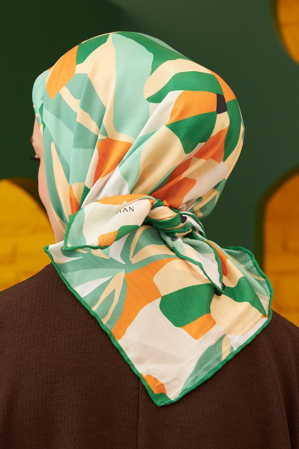 İpekhan-Daphne Benetton Green Cotton Viscose Scarf Model 5