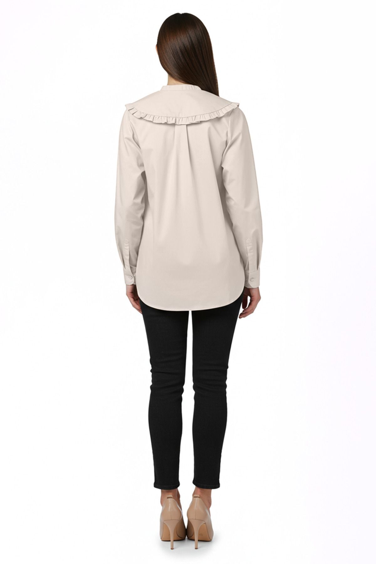 complete the look image