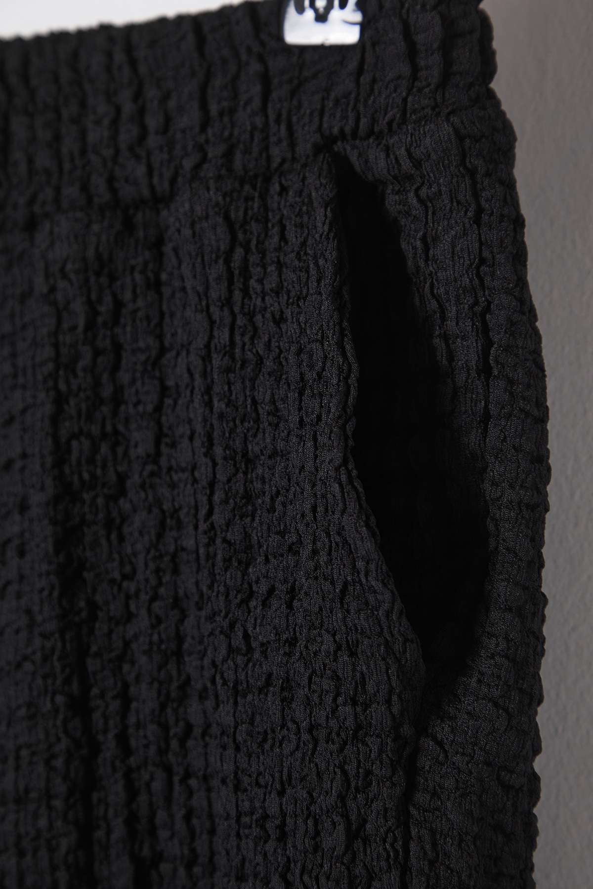 Trendyolmilla  Siyah Relaxed Fit Dokulu Kumaş Büyük Beden Örme Şort & Bermuda TBBSS25AP00005 - Görsel 7