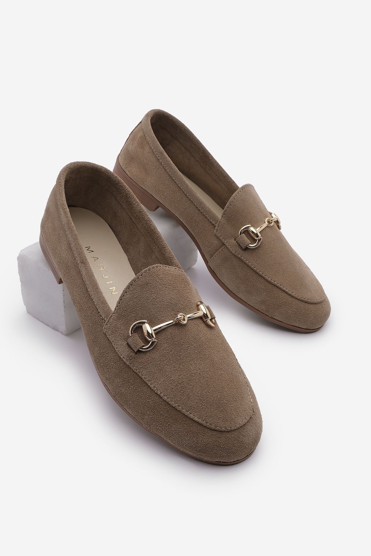 Marjin-Damen-Loafer aus echtem Leder mit Kette – Tanle Tan Wildleder-Freizeitschuhe 1