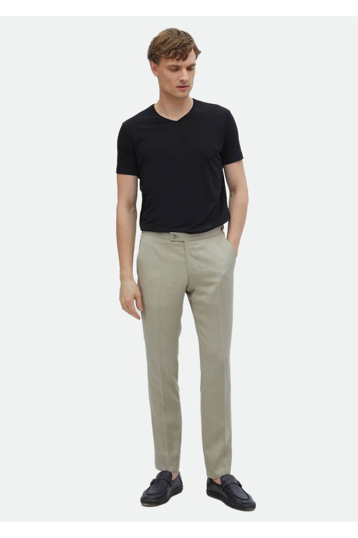 complete the look image