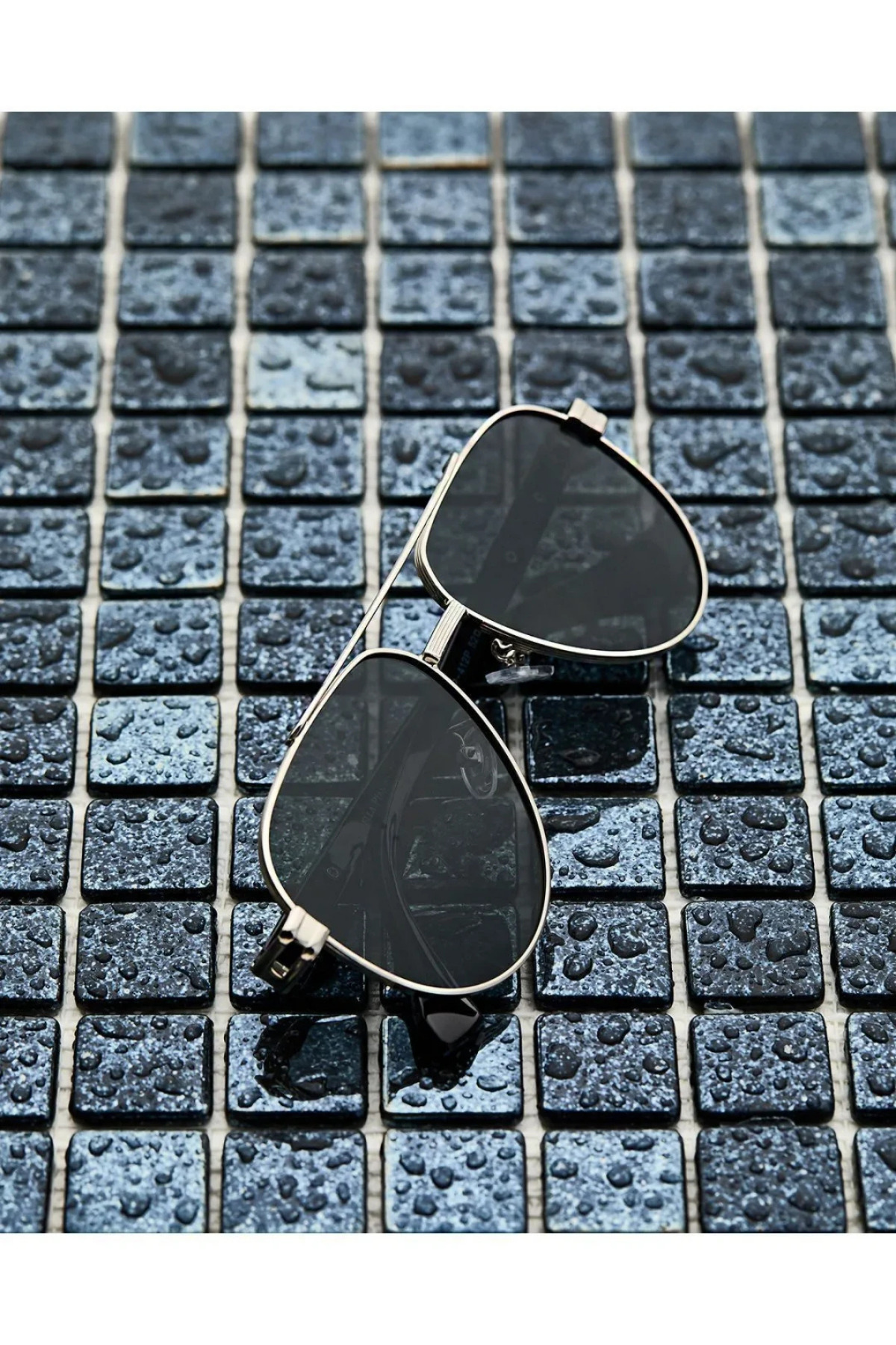 Eyesofia  Polarize Yüksek Kalite Titanyum Siyah Unisex Güneş Gözlüğü - Görsel 2