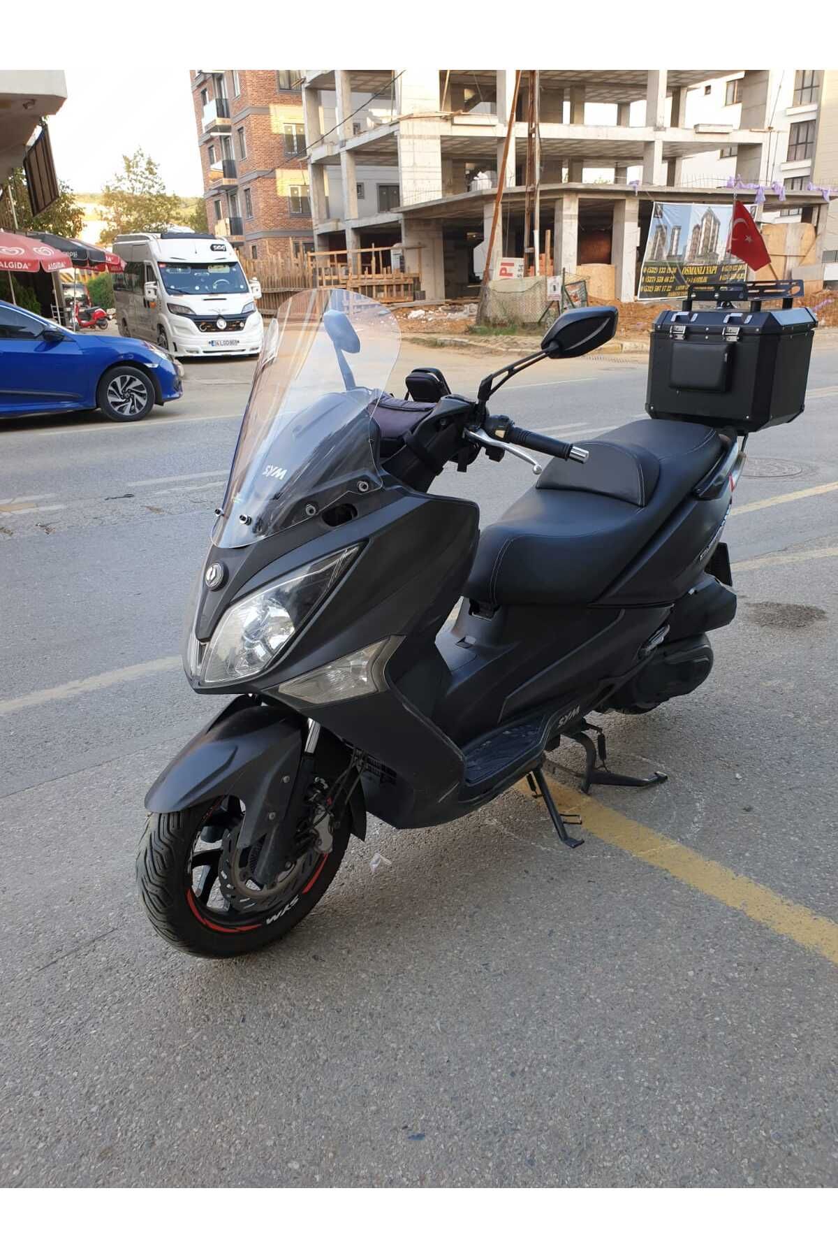 SYM Joymax 250 İ Siperlik Ön Cam 2013 2016 Model 54cm Şeffaf Renkli 4mm KISA SPOR CAM