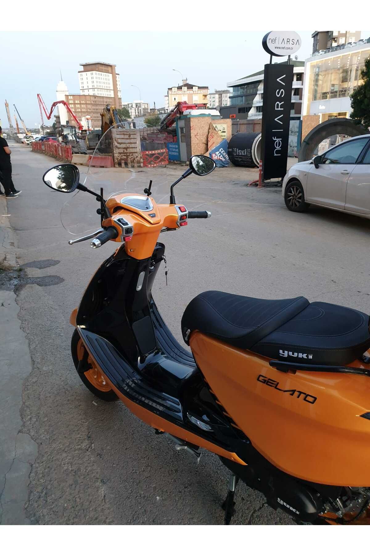 Yuki Gelato 150  Siperlik Ön Cam 2023-2025 Model 43cm Şeffaf Renkli 4mm APARATSIZDIR