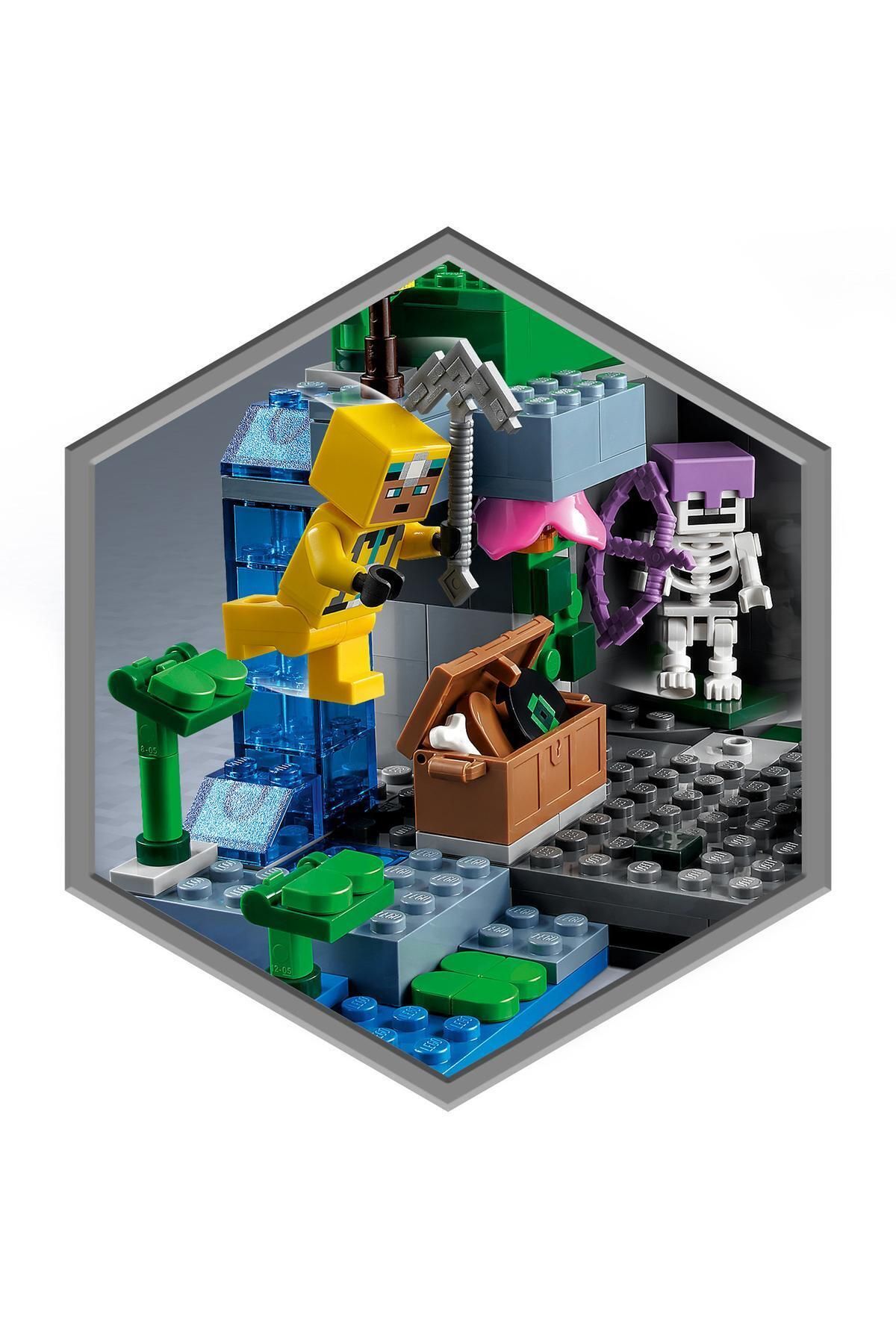 LEGO-® Minecraft® Skeleton Dungeon 21189 - Building Set for Kids Ages 8 and Up (364 Pieces) 7