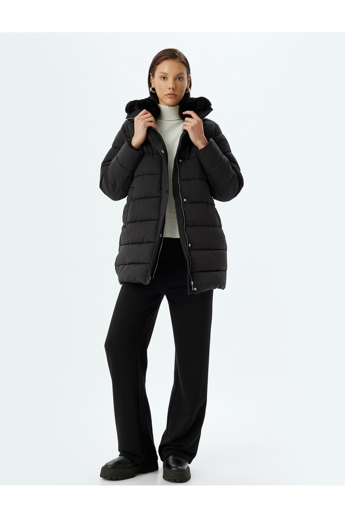 Koton  Yakası Suni Kürklü Şişme Mont Su İtici Kalça Boy Cepli Fermuarlı - Görsel 2