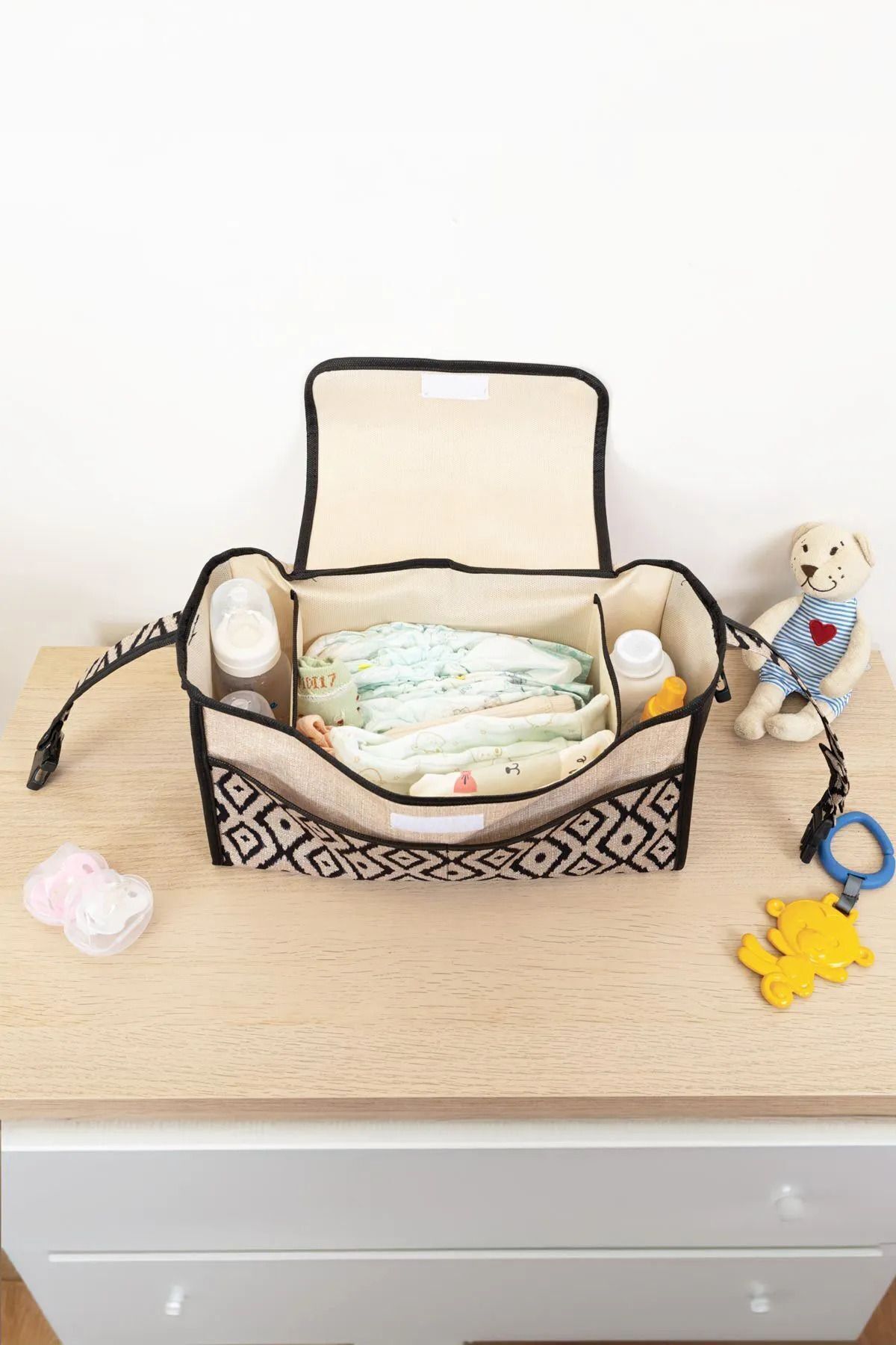 HOMELİFE EV TEKSTİL Kolay Taşınabilir Fonksiyonel Şık Bebek Bakım Çantası fotoğrafı 4 (önizleme)