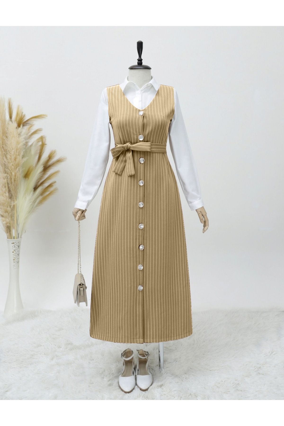 Modamorfo-Long Buttoned Belted Striped Gilet -Mink 2