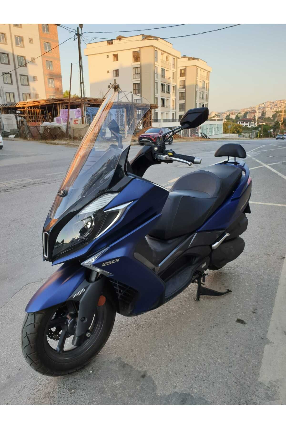Kymco Downtown 250i Siperlik Ön Cam 2016 2025 Model 78cm Şeffaf Renkli 4mm UZUN CAM