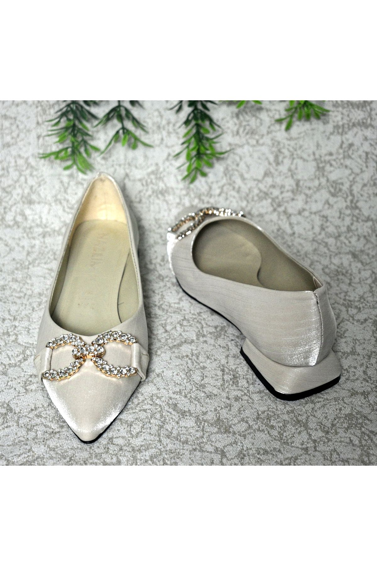 Hanedan-Satin Large Stone Buckle Low Thick Heeled Daily Satin Ballerina Shoes 4