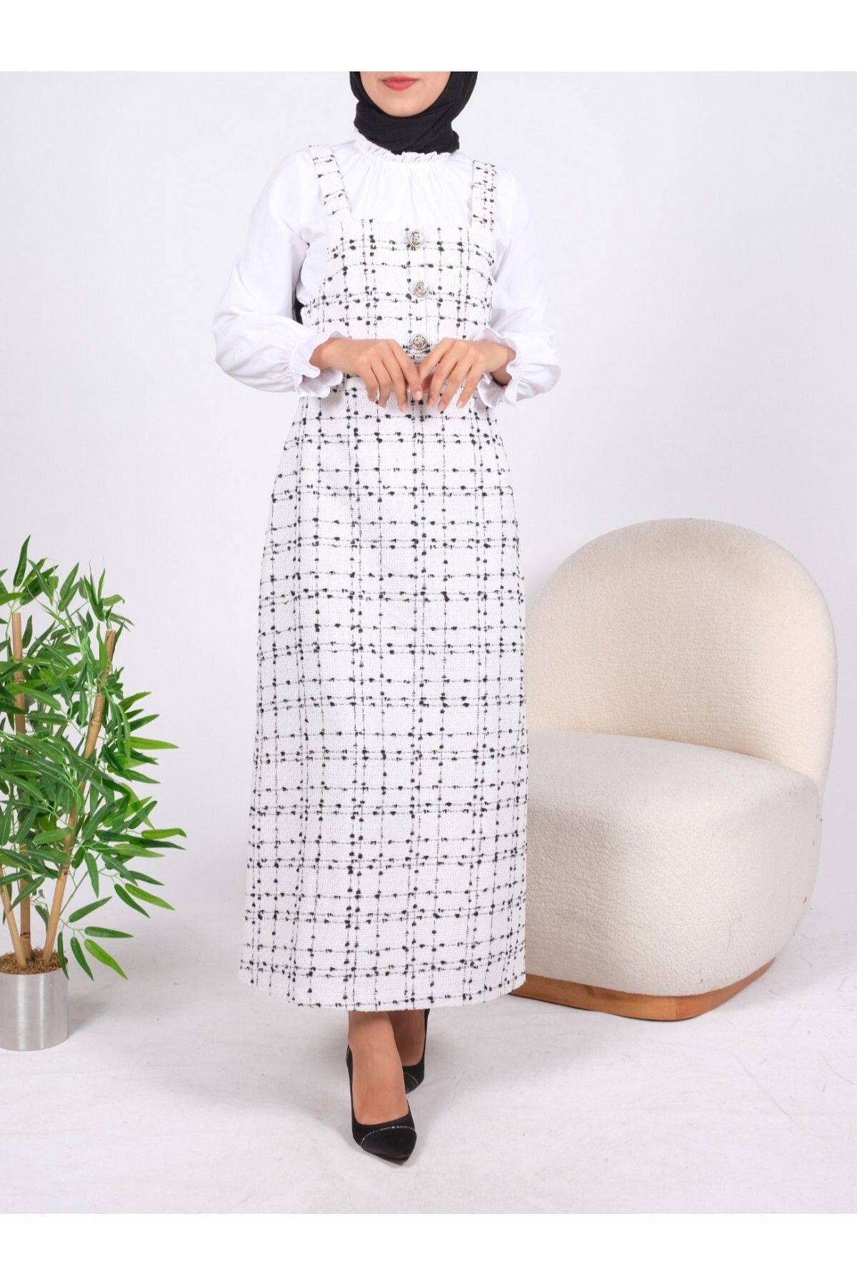 Modamorfo-Ecru Salopet with Button Detail on the Front and Belt Corsage 3