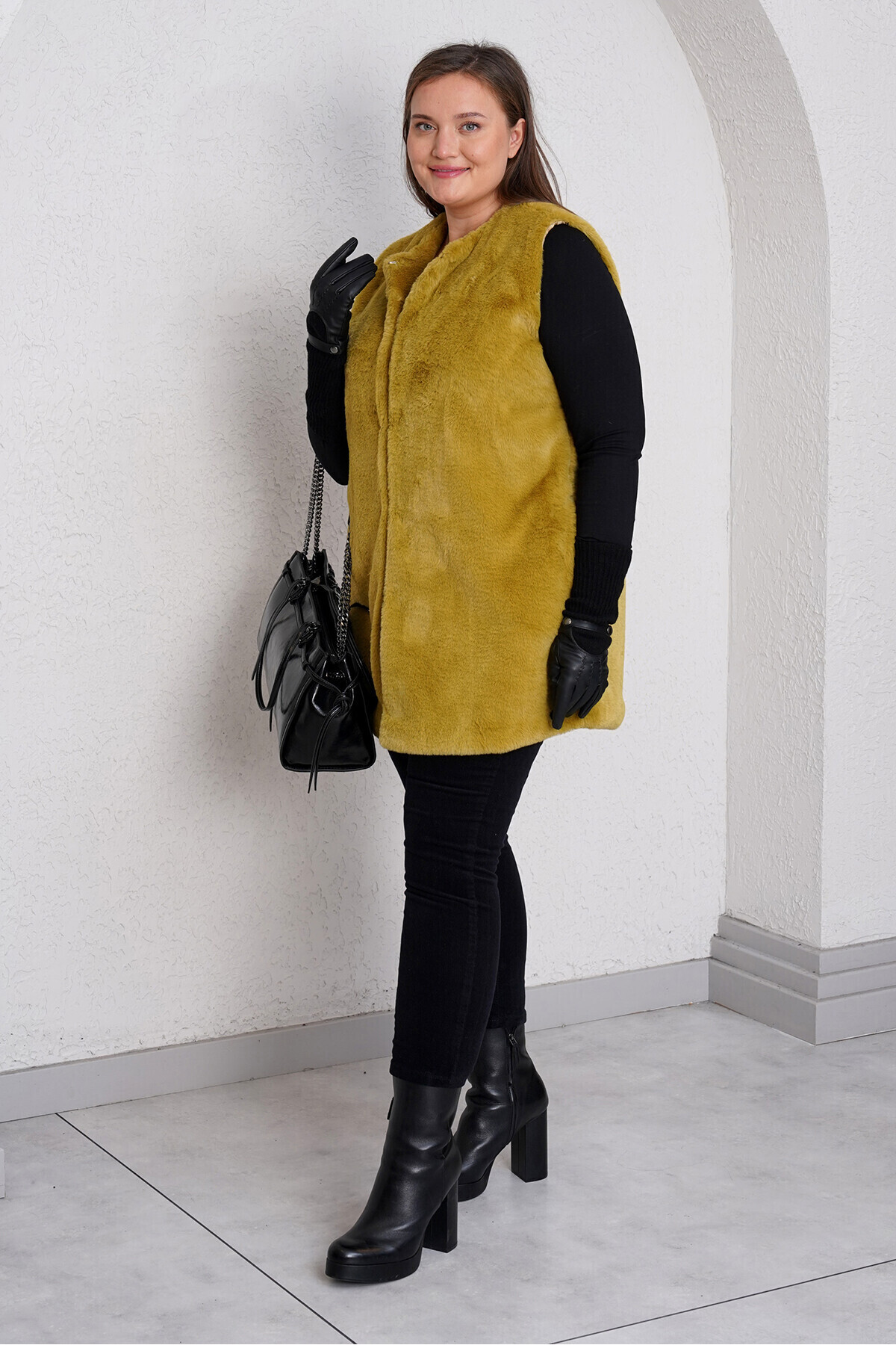 Büyük Moda-Faux Fur Vest 3