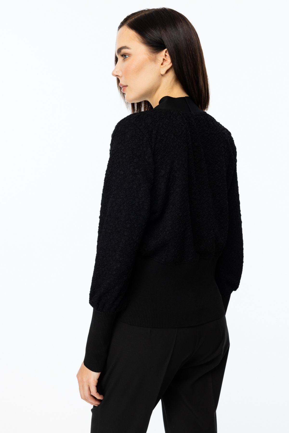 ON-Self Patterned Buttoned Cardigan 4