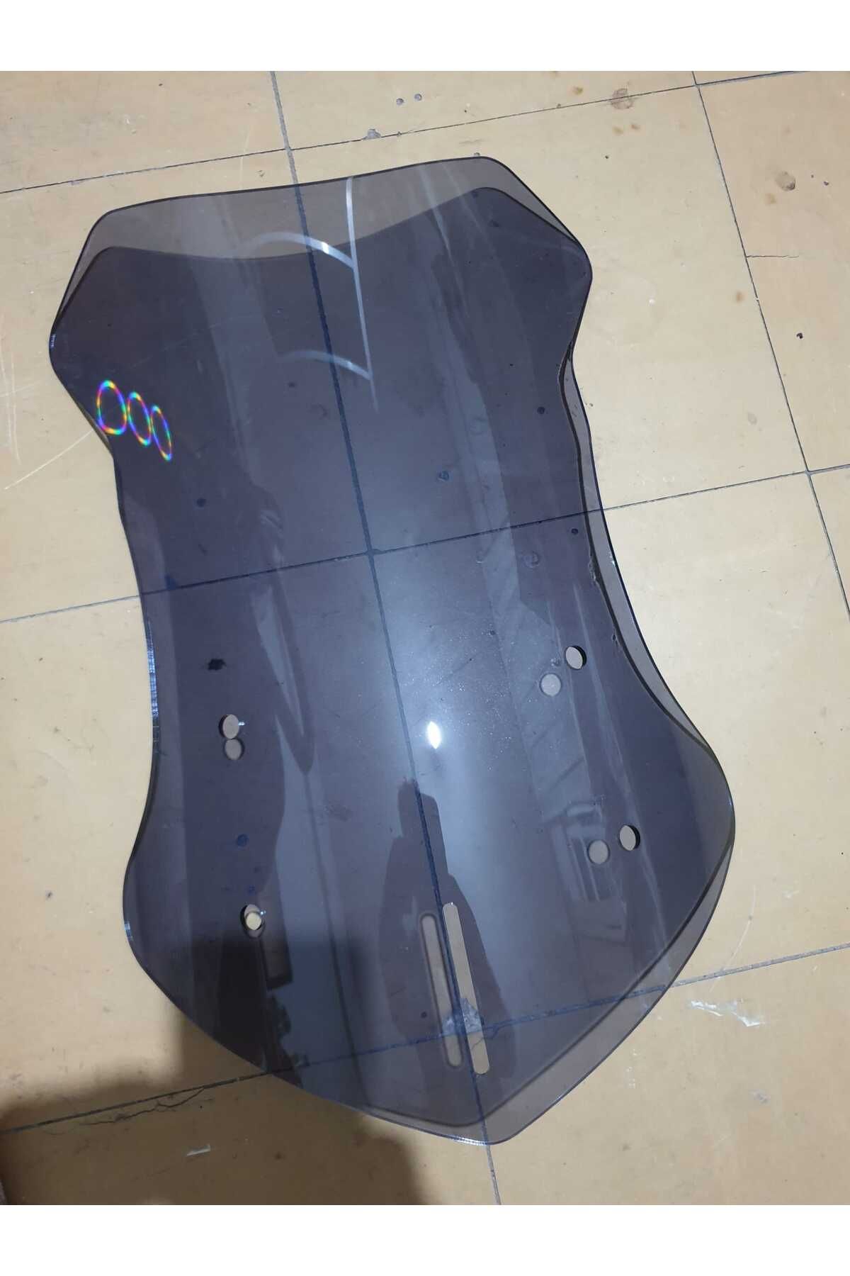 Voge DS 500 Siperlik Ön Cam 2021-2025 Model 55cm Füme Renkli 4mm